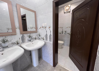 شاليه بمسبح و ألعاب مائية
