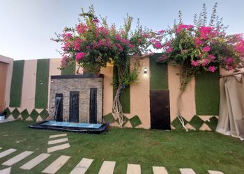 شاليه بالعاب مائية 