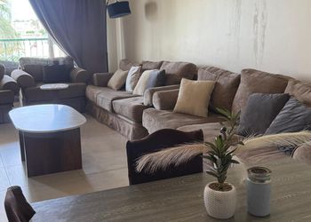شاليه بجلسة خارجية وأجواء ممتعة 