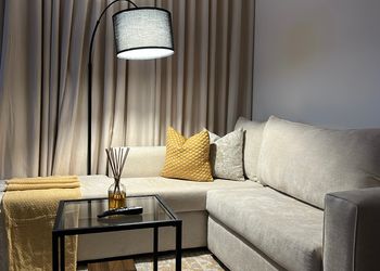 استديو بتصميم أنيق ودخول ذاتي