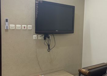 شقة بصالة وغرفتين نوم