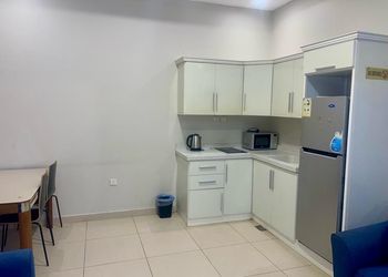 شاليه بركن شواء وجلسة خارجيه ومسبح