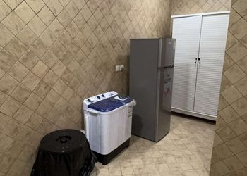 شقة بغرفتين نوم وصالة 