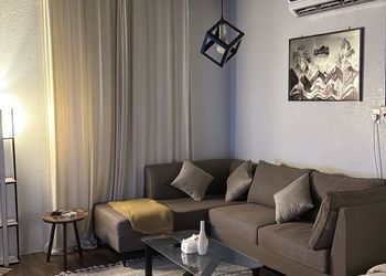 استديو انيق بدخول ذاتي