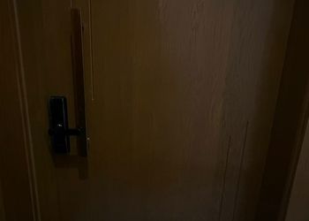 استديو هادئ بسرير ماستر 