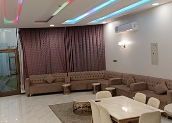 شاليه بألعاب مائية ومسبح داخلي 