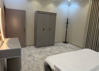 شقة مودرن بثلاث غرف نوم