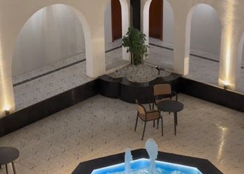 استديو هادئ بسرير ماستر 