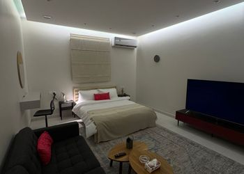 استديو فاخر بدخول ذاتي