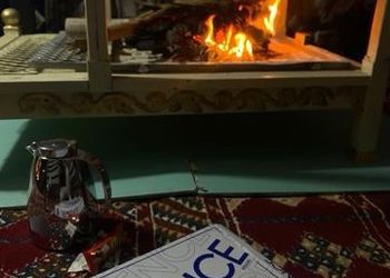 استراحة بألعاب أطفال ومجالس