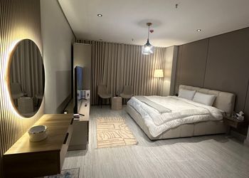 استديو هادئ بسرير ماستر 