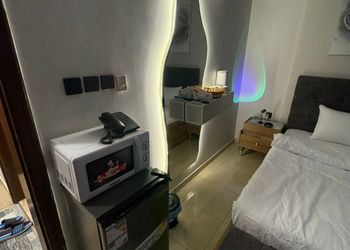 استديو بسرير ماستر  بدخول ذكي