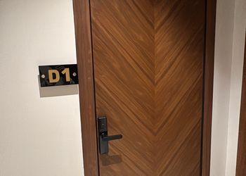 استديو انيق بدخول ذاتي