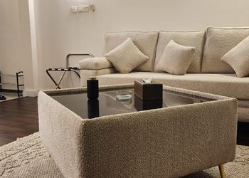 استديو بتصميم انيق ودخول ذاتي