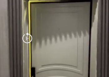 استديو بسرير ماستر وجلسة جانبية
