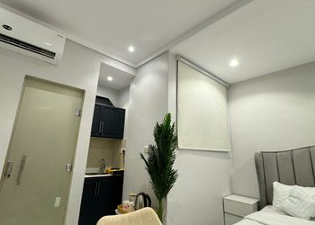 استديو بسرير ماستر وأثاث مريح