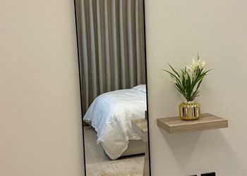 استديو بسرير ماستر وجلسة جانبية