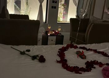 شاليه بمجلس وغرفتين نوم 
