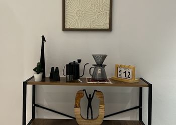 شقة بدخول ذاتي وتصميم أنيق 