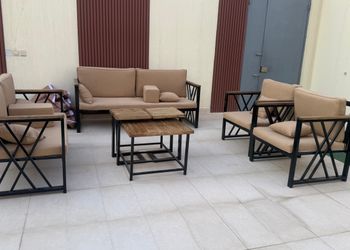 شاليه بمسبح خارجي وصالة جلوس