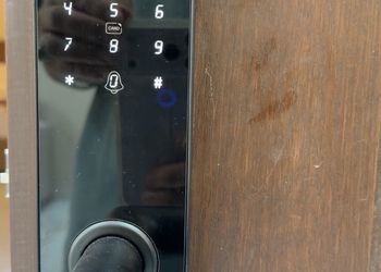 استديو هادئ بسرير ماستر 