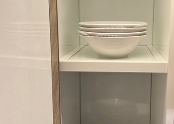 شقة بصالة أنيقة ودخول ذاتي