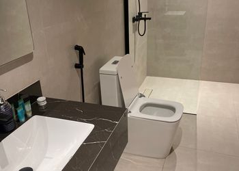 استديو بأثاث مريح وبسيط 