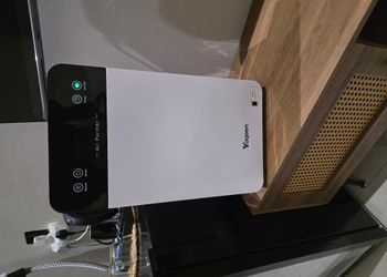 استديو بجلسة جانبية ودخول ذاتي 