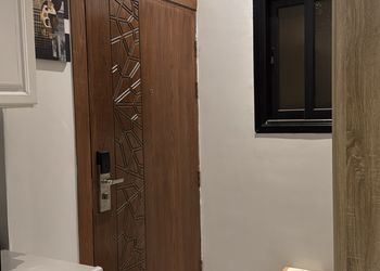 استديو هادي بدخول ذاتي