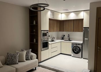 شقة بتصميم أنيق ودخول ذاتي
