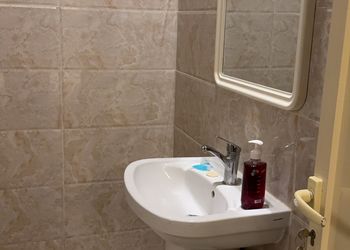 استديو بسرير ماستر