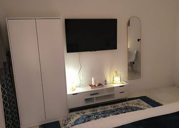 استديو بسرير ماستر