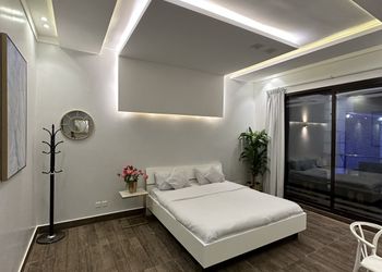 شاليه بمسبح خارجي وألعاب اطفال 
