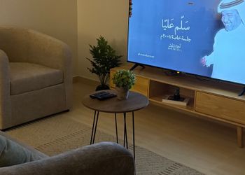 استديو هادئ بسرير ماستر 