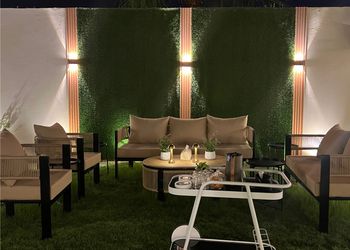 شاليه بغرفة نوم و جلسة خارجية