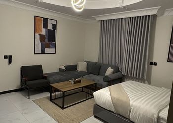 استديو بسرير ماستر