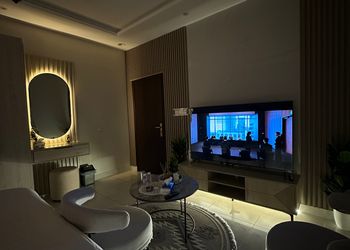 استديو بألوان مريحة وأثاث راقي