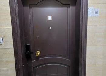 استديو بدخول ذاتي 