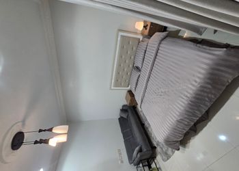 استديو هادئ بسرير ماستر