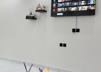 استديو بتصميم أنيق ودخول ذاتي 