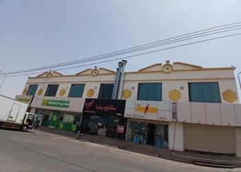 شقة بغرفتين نوم وصالة 