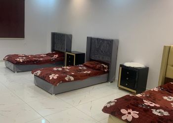 شاليه بمسطح اخضر