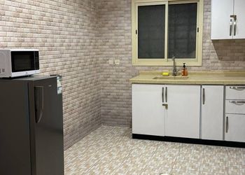 استديو بتصميم مودرن ودخول ذاتي