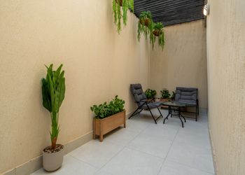 استديو هادئ بسرير ماستر 