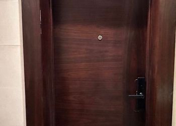 استديو هادئ بسرير ماستر 