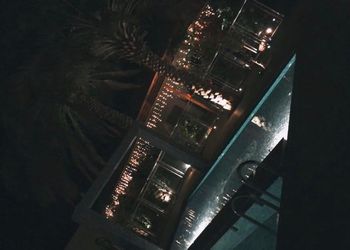 استراحة بمسبح وجلسة خارجية