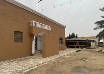 مزرعه بجلسات خارجيه وبيت شعر 