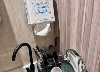 استديو بسرير ماستر وجلسة جانبية 