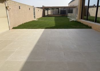 شاليه بمسطح اخضر