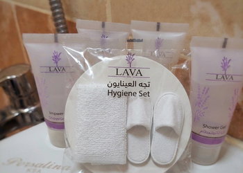 استديو بسرير فردي وجلسة جانبية